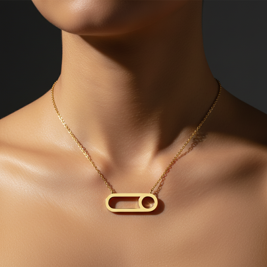 Luna Mono Necklace Yellow Gold