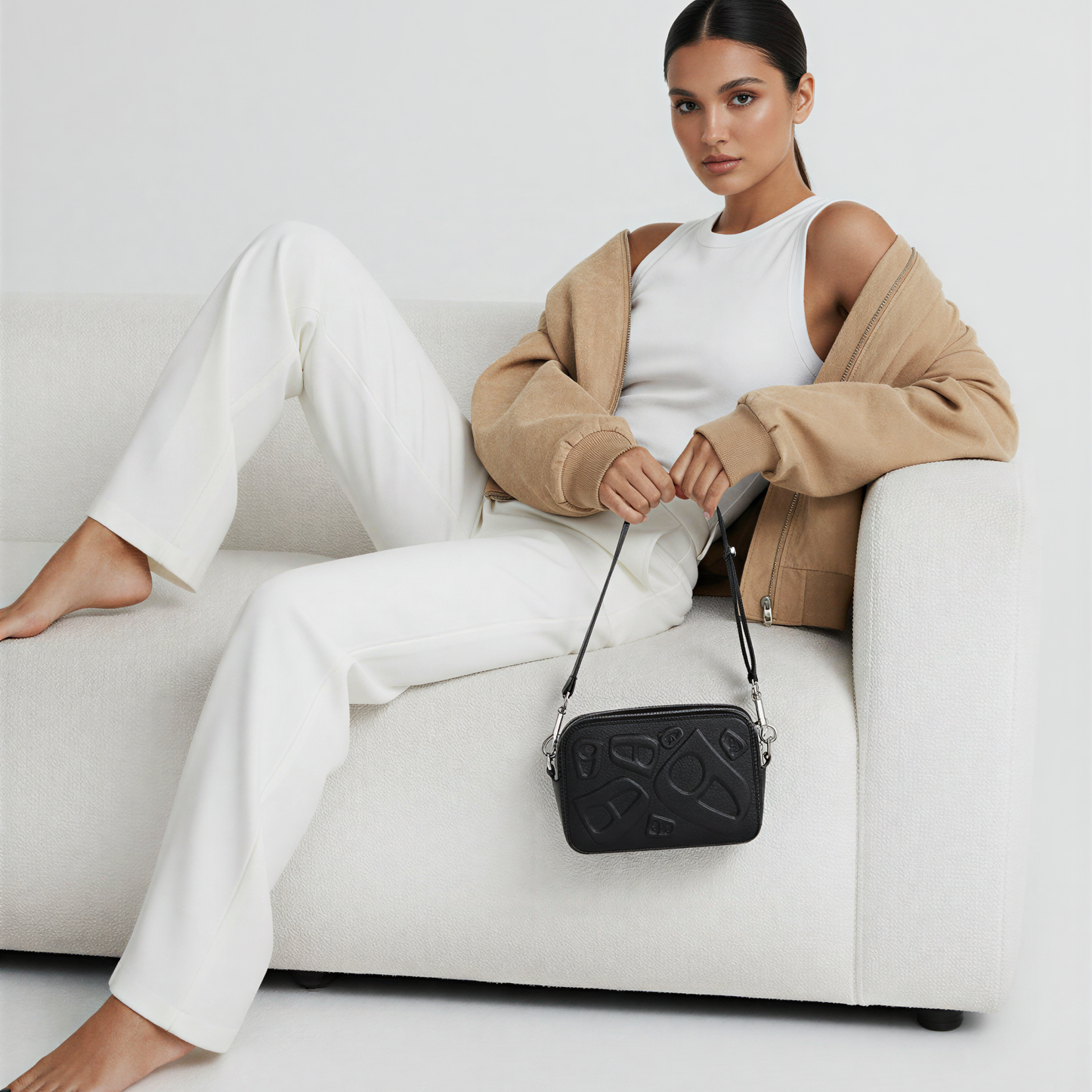 City Bag Black Caviar (Silver Hardware)