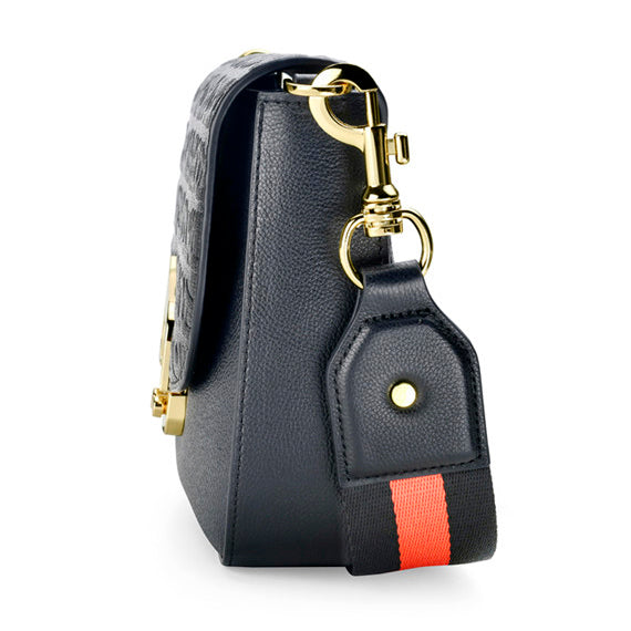 THR 1 Shoulder Bag