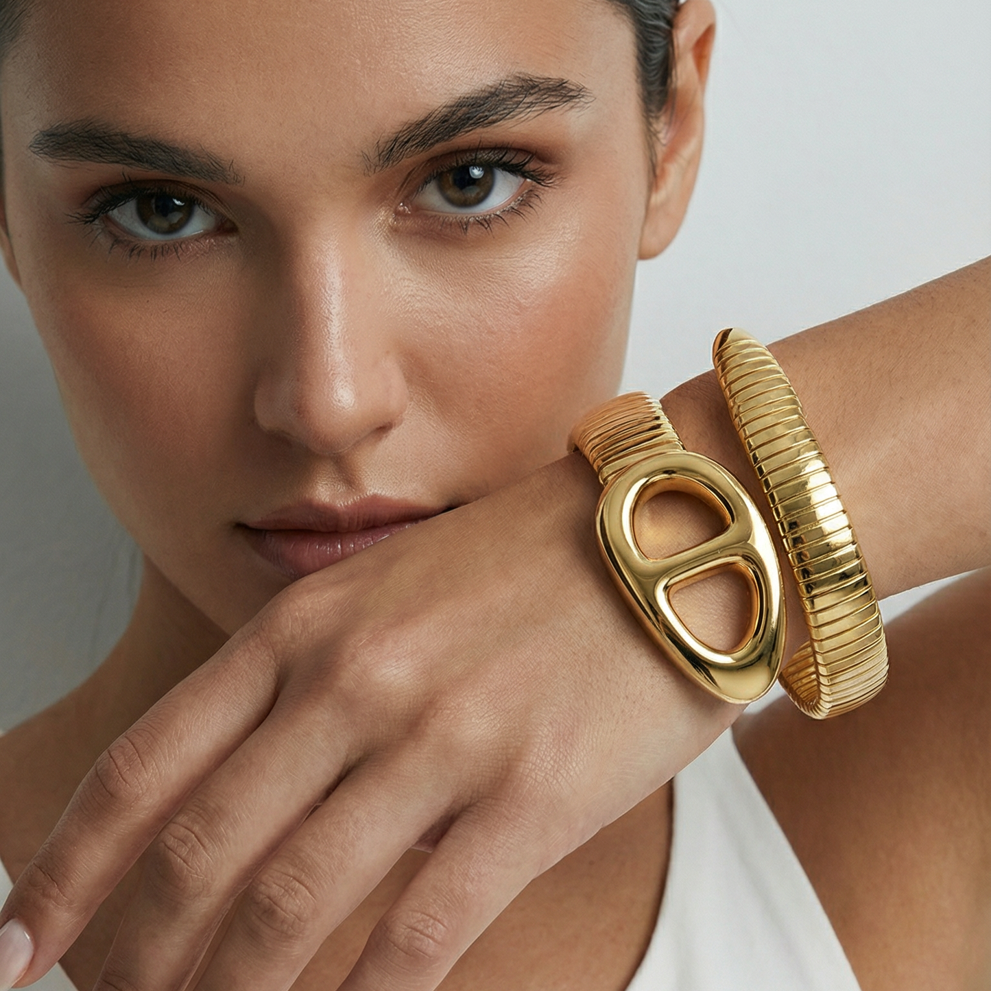 Serpent Bracelet Gold