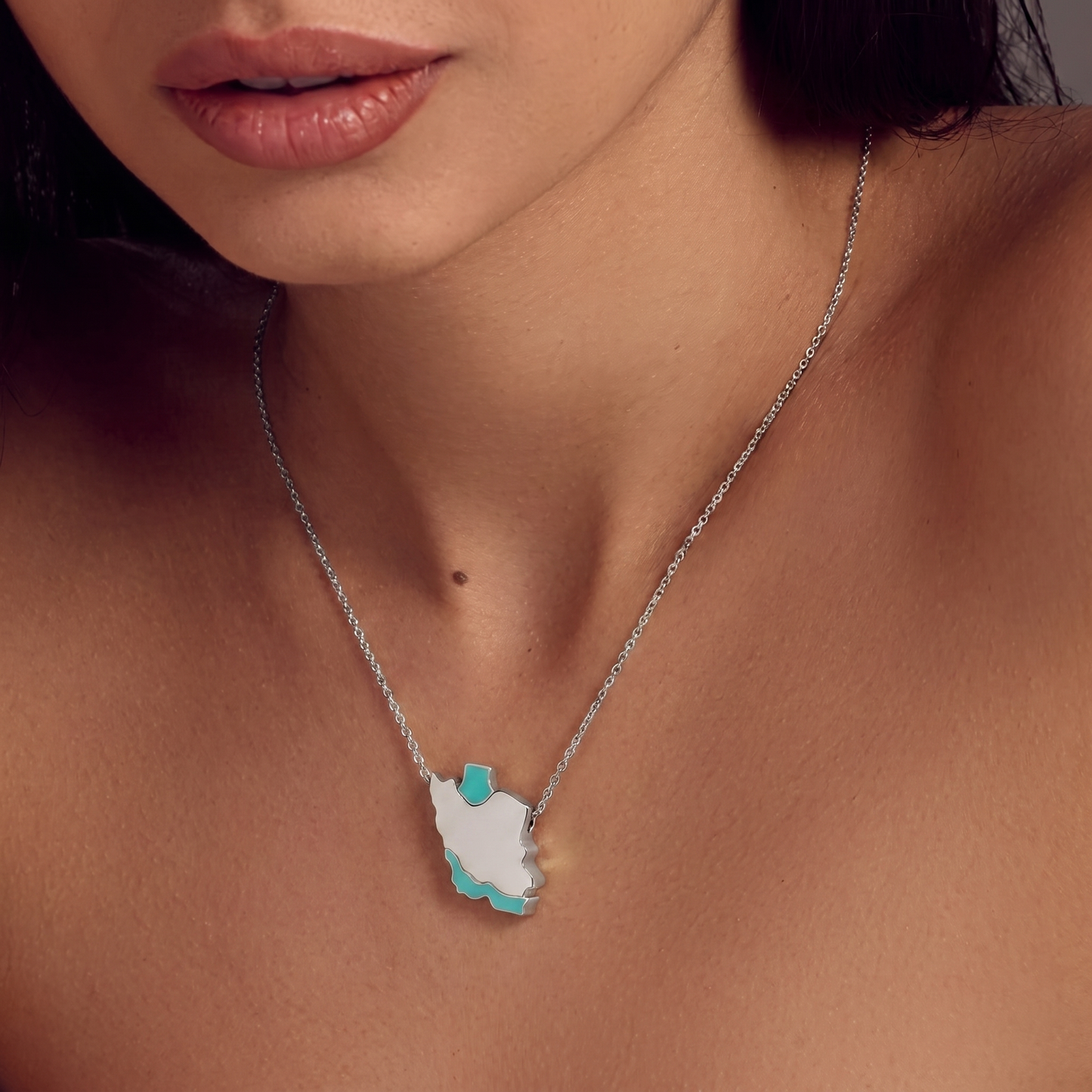 Outland Necklace Plain / Silver